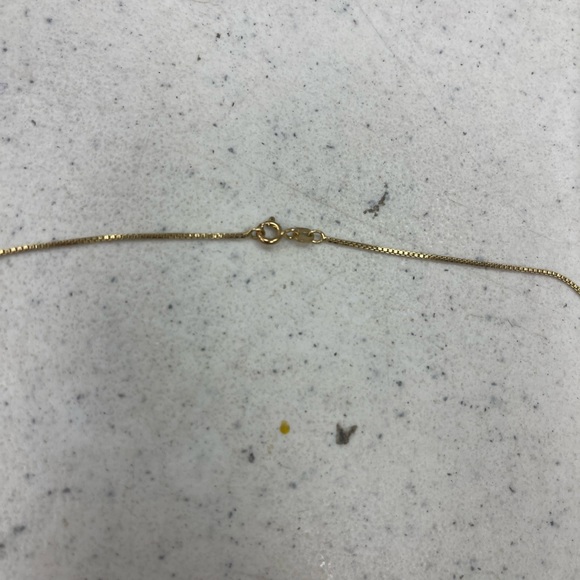 Pendant and chain necklace 18” - Picture 8 of 9